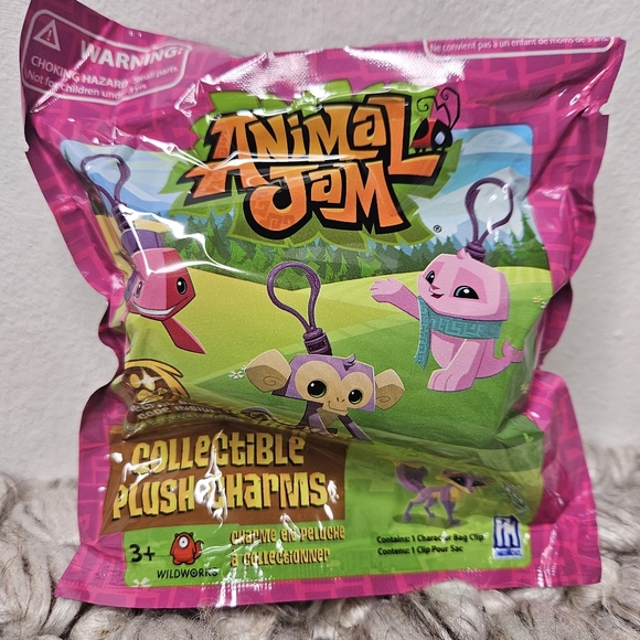 Animal Jam Blind Bag Lot of 5 Plush Clip Collectible Charms Secret Game Code - Picture 5 of 5